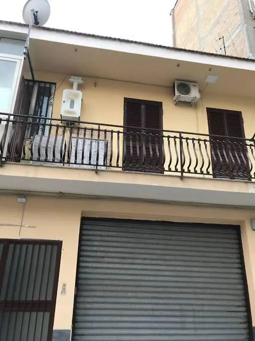 Casa M.A.S Napoli Centro Storico Botanicoアパートメント イタリア
